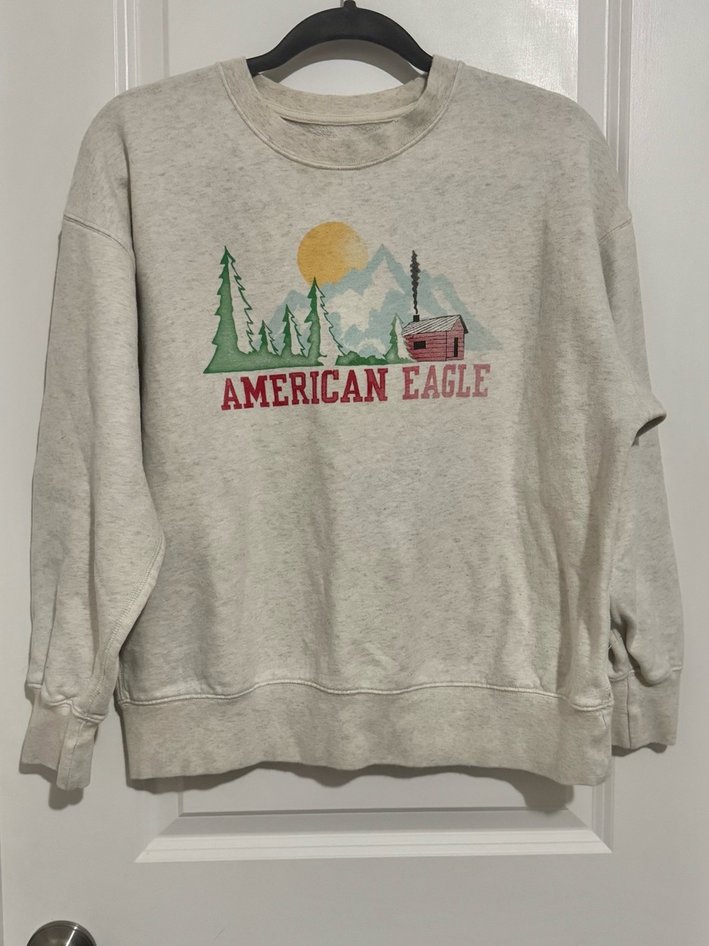American Eagle Mountain Cabin Graphic Crewneck Sweatshirt Size S